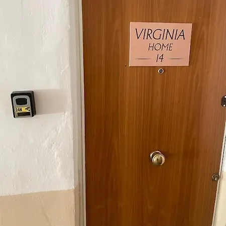 شقة Virginia فلورا